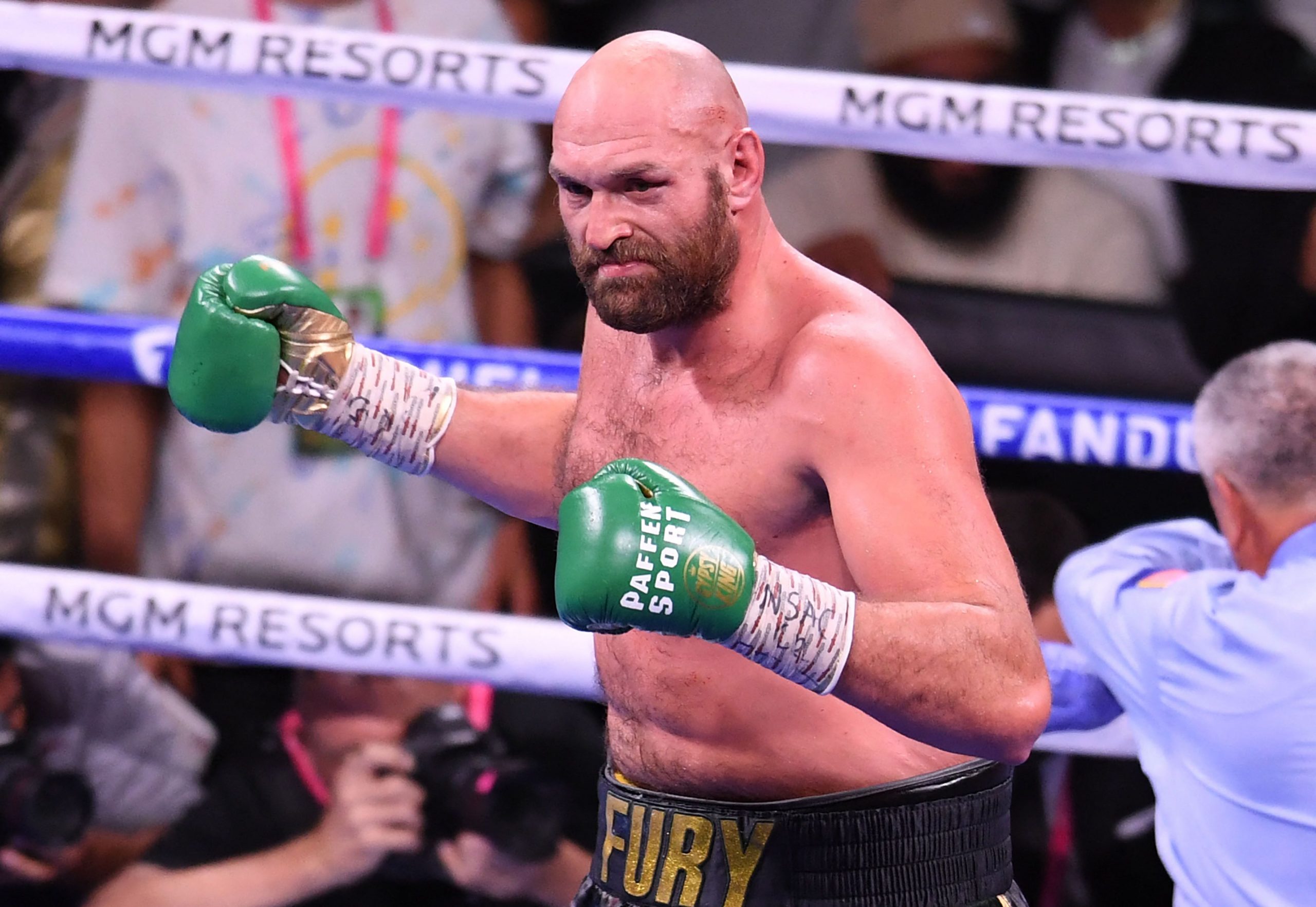 Tyson Fury brutally told how to fight Oleksandr Usyk to avoid ‘12-round disaster’ and risks ‘point of no return’
