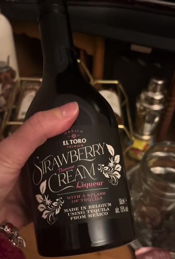 Tequila Rose fans race to Aldi for new dupe of sweet strawberry cream that gives you change from a tenner 