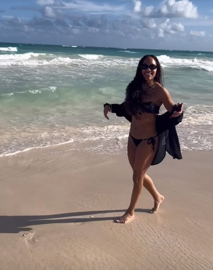 Alex Scott appears to go Instagram official with Jess Glynne as she shows off incredible bikini body on holiday