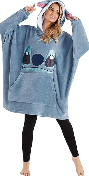 Amazon shoppers rush to buy “warm and cosy” Disney Hooded Blanket that is a game changer this winter