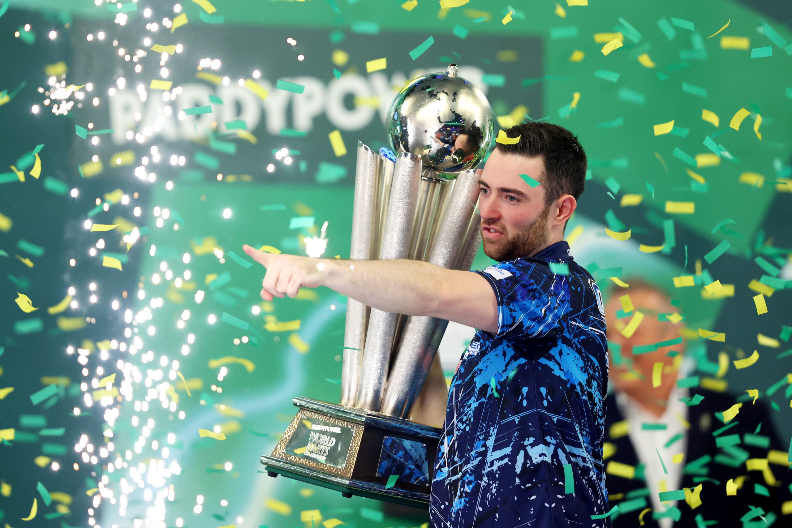 ‘180 machine’ Luke Humphries wins SECOND trophy leaving fans absolutely baffled as World Darts record is broken