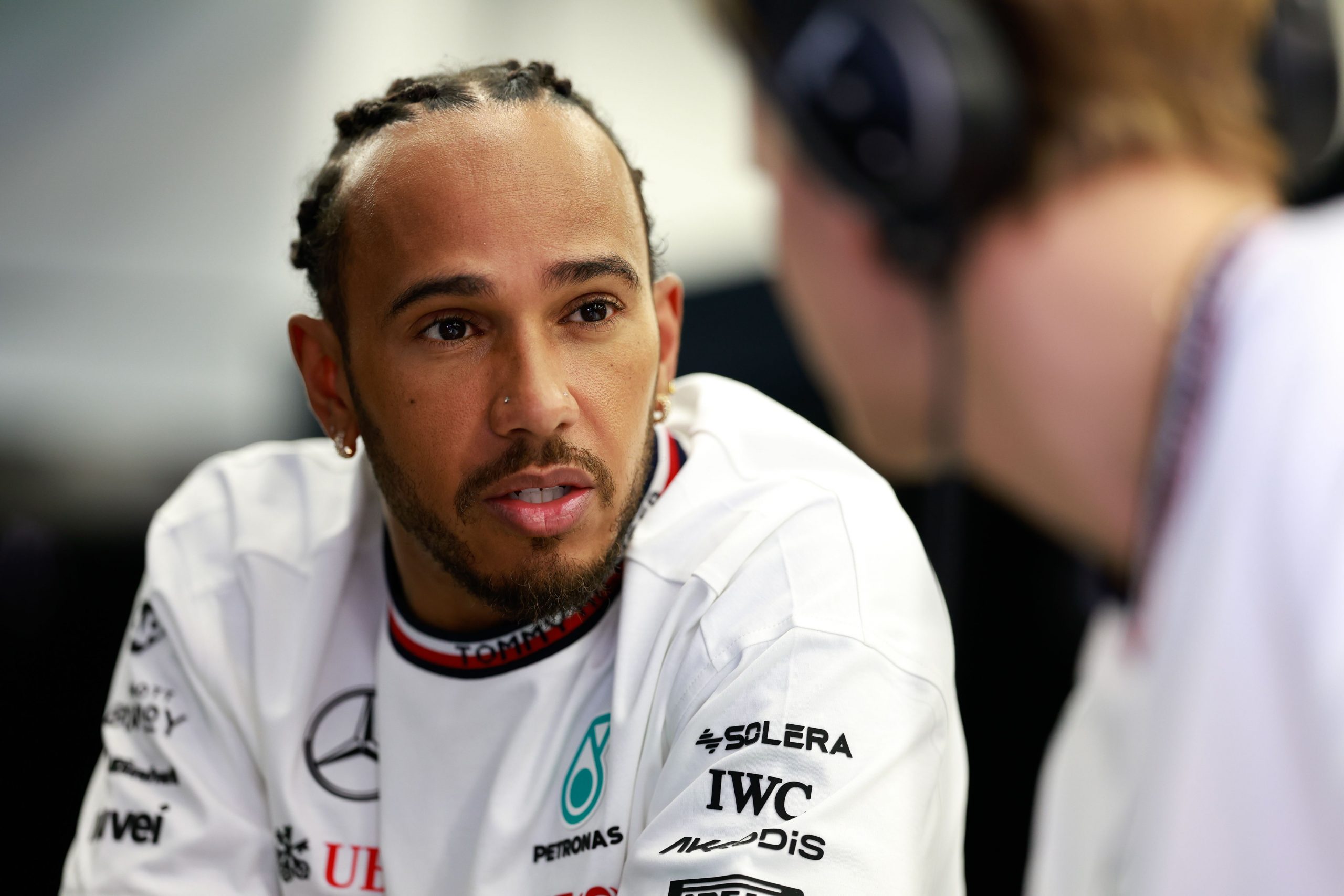 Mercedes unveil never-before-seen car feature for Lewis Hamilton as F1 fans ask ‘is this real?