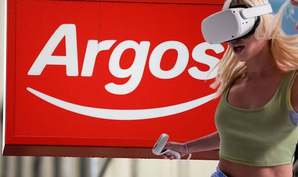 Argos selling in-demand VR headset at bargain price – Hurry before they’re gone