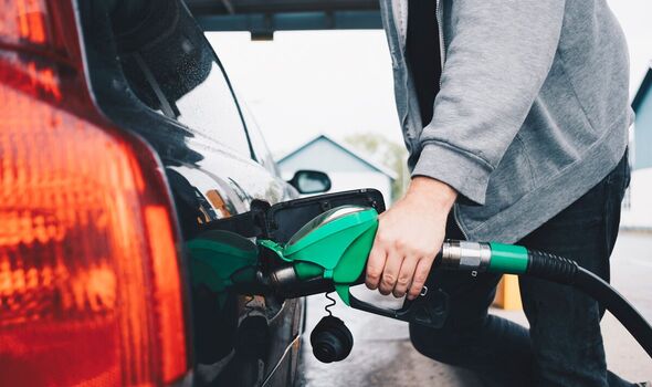 Fuel duty changes risk ‘hindering progress’ on EV adoption as Jeremy Hunt sent message