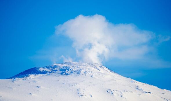 Antarctica volcano spews out £5,000 worth of gold dust during daily eruption