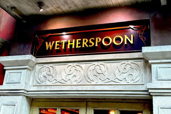 Ex-Wetherspoon worker shares which menu item to ‘avoid’ and the dishes made ‘from scratch’