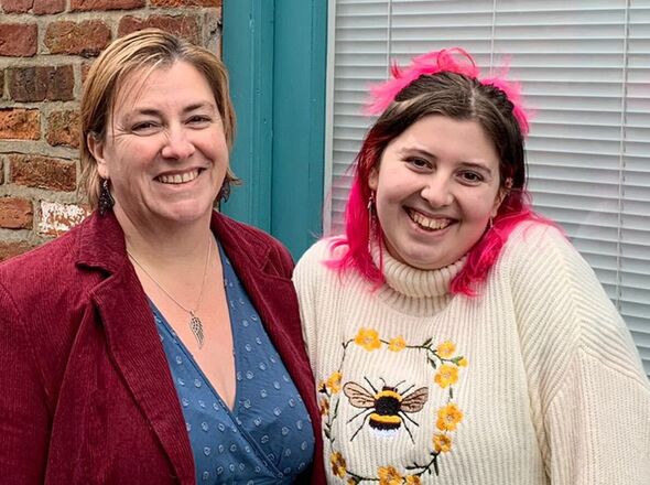 Mum and daughter lose 15 stone between them after undergoing weight loss journey