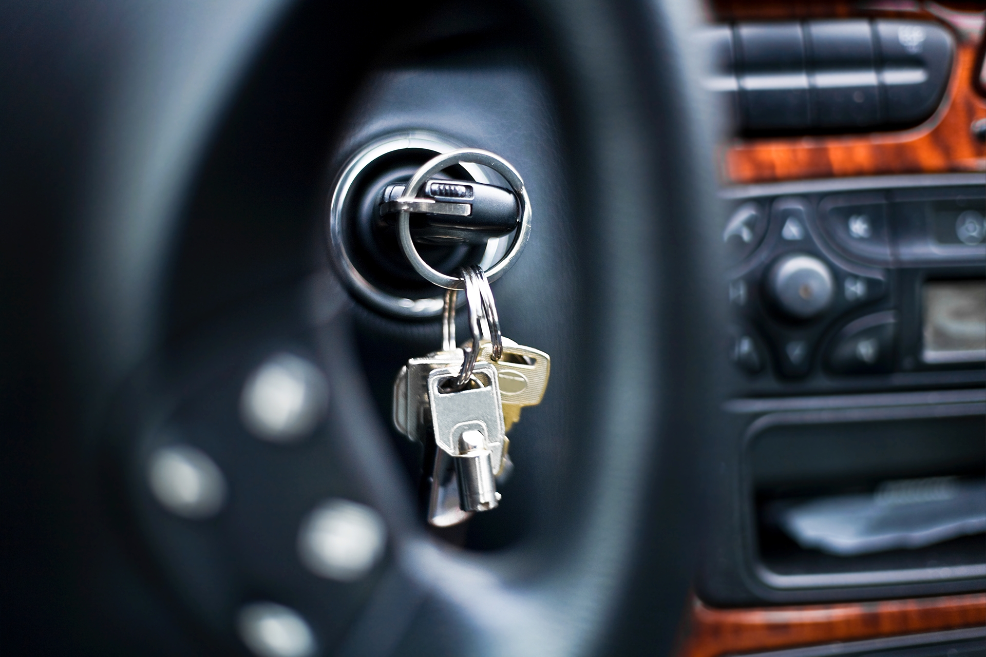 Little-known feature on your car key you probably won’t know about…but will help you this summer