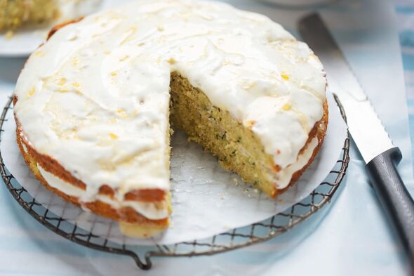 Mary Berry’s secret for extra ‘moist’ lemon drizzle cake involves a common vegetable