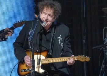Glastonbury 2025 ‘set for surprise Bob Dylan performance’ but there’s a catch
