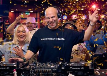 This song is based on the real-life heart rate of a winning bingo player