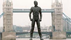Giant Michael Jackson statues popped up 30 years ago. Where have they gone?