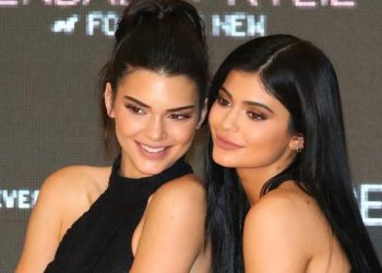 Kylie Jenner shares rare glimpse into Italy trip for Sanchez-Bezos wedding