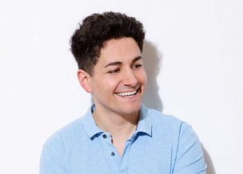 I left school with no qualifications – now I’m a literary superstar in America