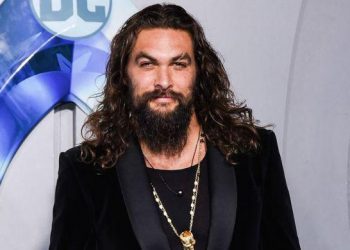 Jason Momoa leaves fans stunned by shaving beard after six years