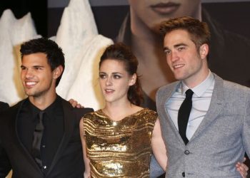 The 10 ‘worst’ books of all time ranked by readers – 4 by the same author