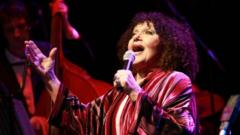 Veteran jazz singer Dame Cleo Laine dies aged 97
