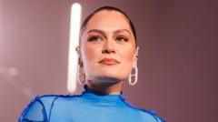 Jessie J cancels tour dates to undergo surgery