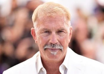 Kevin Costner ‘casually’ dating new lady, billionaire’s ex-wife