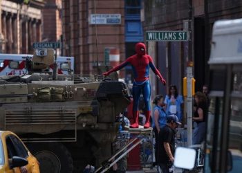 Spider-Man stunt double seen racing through Glasgow on military vehicle