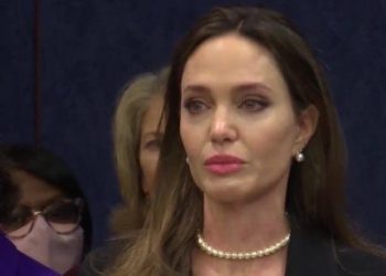 Angelina Jolie breaks down remembering late mother