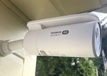 I tested the Baseus Security S2 – a camera powered by a solar panel that rotates to follow the sun – and it really works