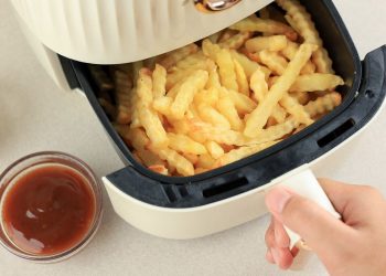 Are you making these 6 common mistakes when using your air fryer?