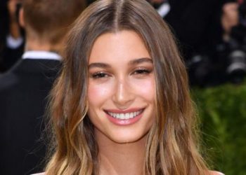 Hailey Bieber clears air about ‘Botox’ in ‘face’ Hailey Bieber clears air about ‘Botox’ in ‘face’