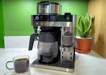 Since the Ninja Prestige DualBrew coffee maker came into my life, I’m finally becoming a morning person