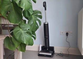 This budget-friendly, wet-and-dry vacuum’s cleaning powers that are right up there with the premium models I’ve tested