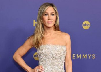 Jennifer Aniston stuns in chic black dress as romance with Jim Curtis continues