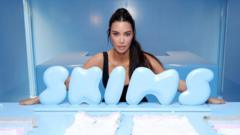 Kim Kardashian’s shapewear brand Skims hits bn valuation