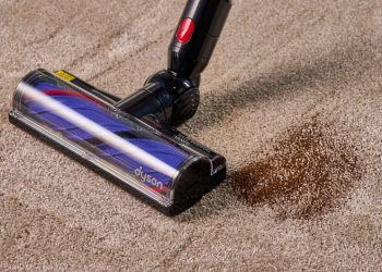 I was blown away by this basic Dyson vacuum’s cleaning powers – and I’m wondering if modern vacs are over-engineered