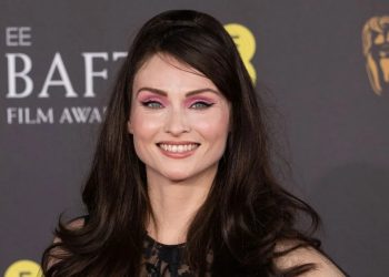 Sophie Ellis Bextor reflects on life as mom of five