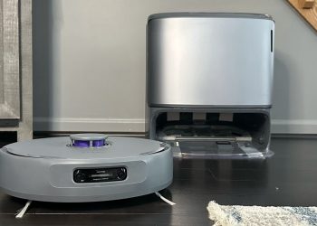 This Narwal robot vacuum has an impressive feature list, but just doesn’t do as it’s told