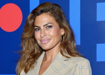 Eva Mendes revisits year she hid pregnancy