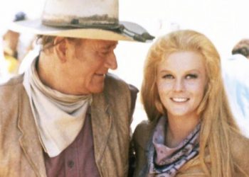 John Wayne was in so much pain he couldn’t sleep on The Train Robbers with Ann-Margret