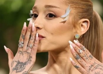Ariana Grande debuts fresh tattoos on social media, setting the internet on fire