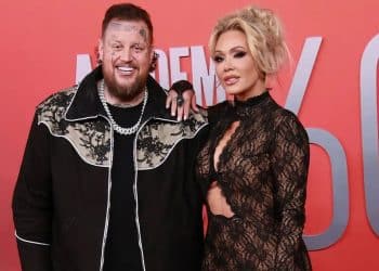 Bunnie Xo reveals why she cut ties with her sisters