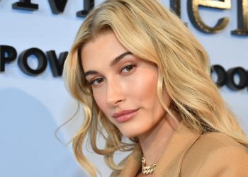 Hailey Bieber’s power move leaves top magazine editor stunned