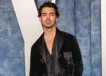 Joe Jonas gives rare comment on how career ‘took away from family’