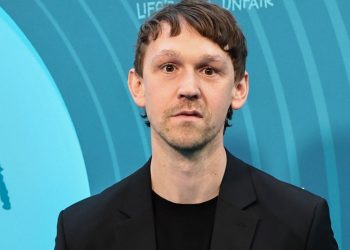 ‘Malcolm’ reboot star breaks silence on intense pressure of replacing fan favourite