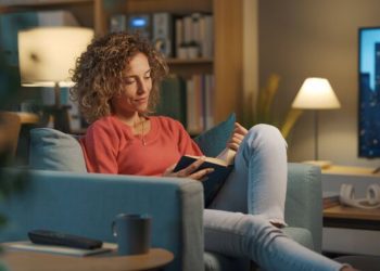 The 8 worst books ever according to readers — 4 by the same author