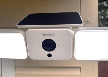 The Reolink Solar Floodlight Cam floods your property with dazzling light to deter would-be burglars