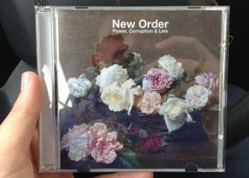I have 400 vinyls and CDs – here are the 10 albums everyone should listen to