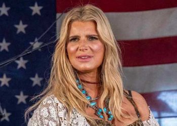 Jessica Simpson breaks silence on being pressured to change her appearance
