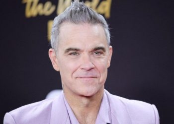 Robbie Williams confirms ‘exciting’ performance at FIFA World Cup Final