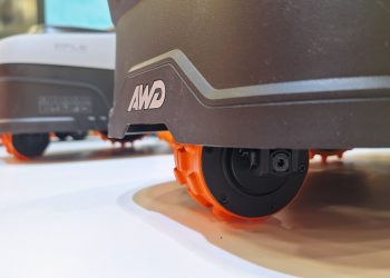 5 questions to ask before choosing a robot lawn mower, according to a lawnbot exec