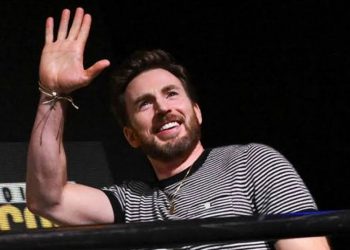 Chris Evans clears the air over Marvel return with ‘Avengers: Doomsday’: ‘Don’t want to mess with it’