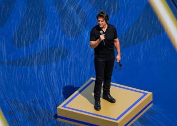 Tom Cruise humiliated reaction to bombing FIFA speech comes out